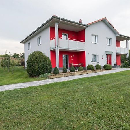 Hofmann'S Apartements & Ferienwohnungen Oberdachstetten ภายนอก รูปภาพ