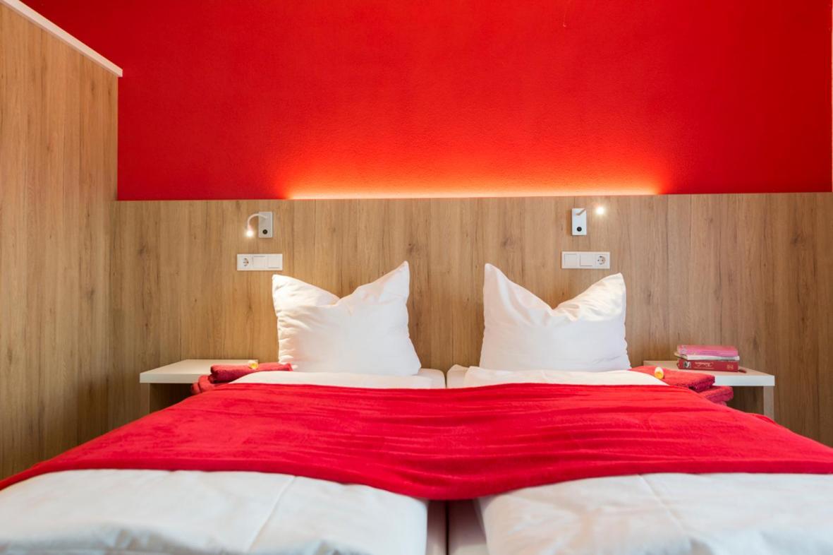 Hofmann'S Apartements & Ferienwohnungen Oberdachstetten ภายนอก รูปภาพ