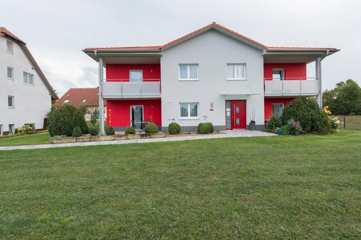 Hofmann'S Apartements & Ferienwohnungen Oberdachstetten ภายนอก รูปภาพ