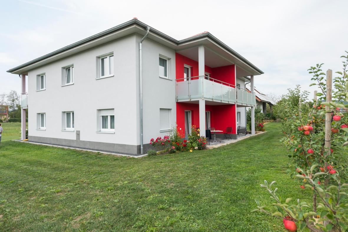 Hofmann'S Apartements & Ferienwohnungen Oberdachstetten ภายนอก รูปภาพ